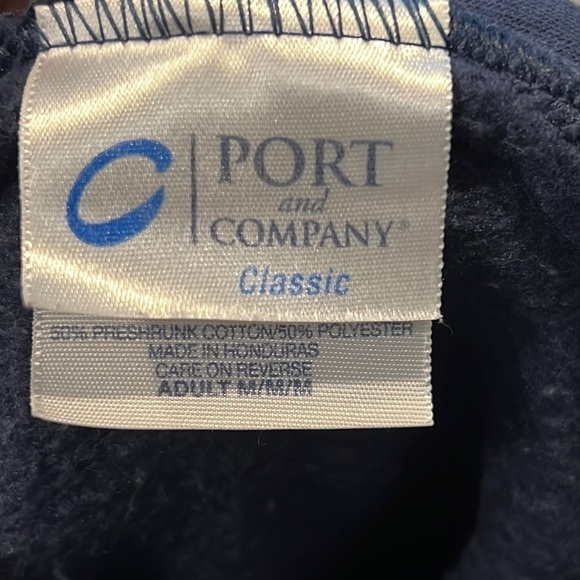 Women’s Delta Phi Epsilon Vera Bradley Sweatshirt - Picture 8 of 8